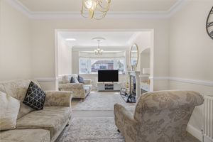 Living Room- click for photo gallery